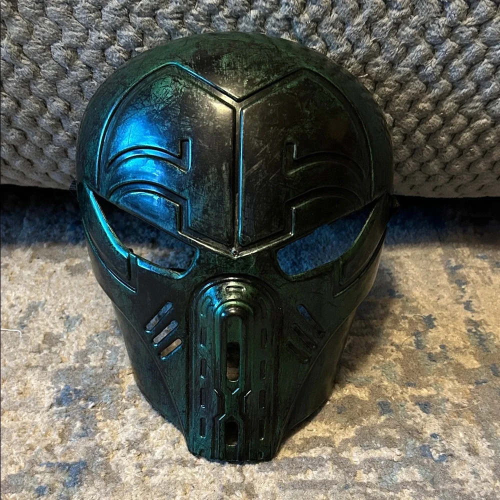 Greenbrier International hard shell mask